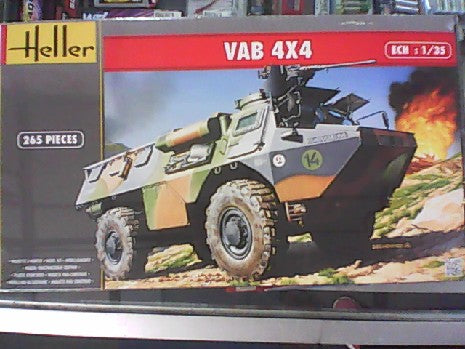 VAB 4X4 TRANSP.DE TROUPE 1/35