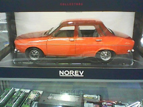 RENAULT 12 TS 1973 ORANGE 1/18