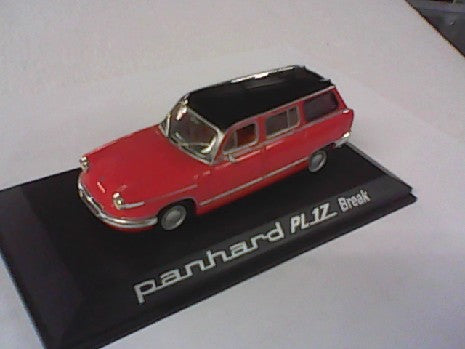 Panhard PL17 break rouge Hastings  1964