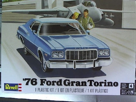 76 FORDGRANTORINO 1/25