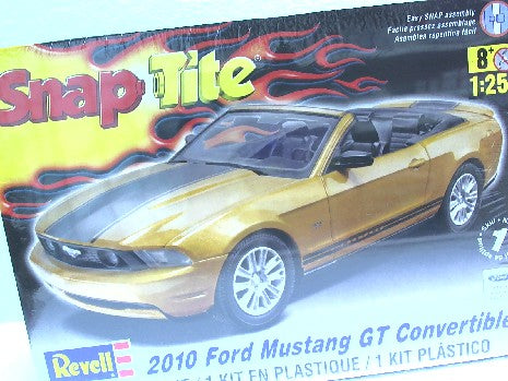 2010 FORD MUSTANG GT CONVERTIBLE 1/25